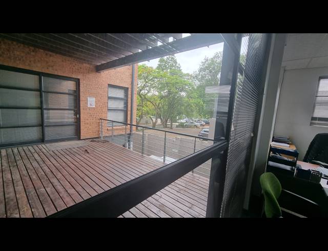 107M² OFFICE FOR SALE IN NELSPRUIT CENTRAL